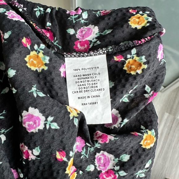 Unique Vintage Black Floral Skater Skort - Picture 8 of 9